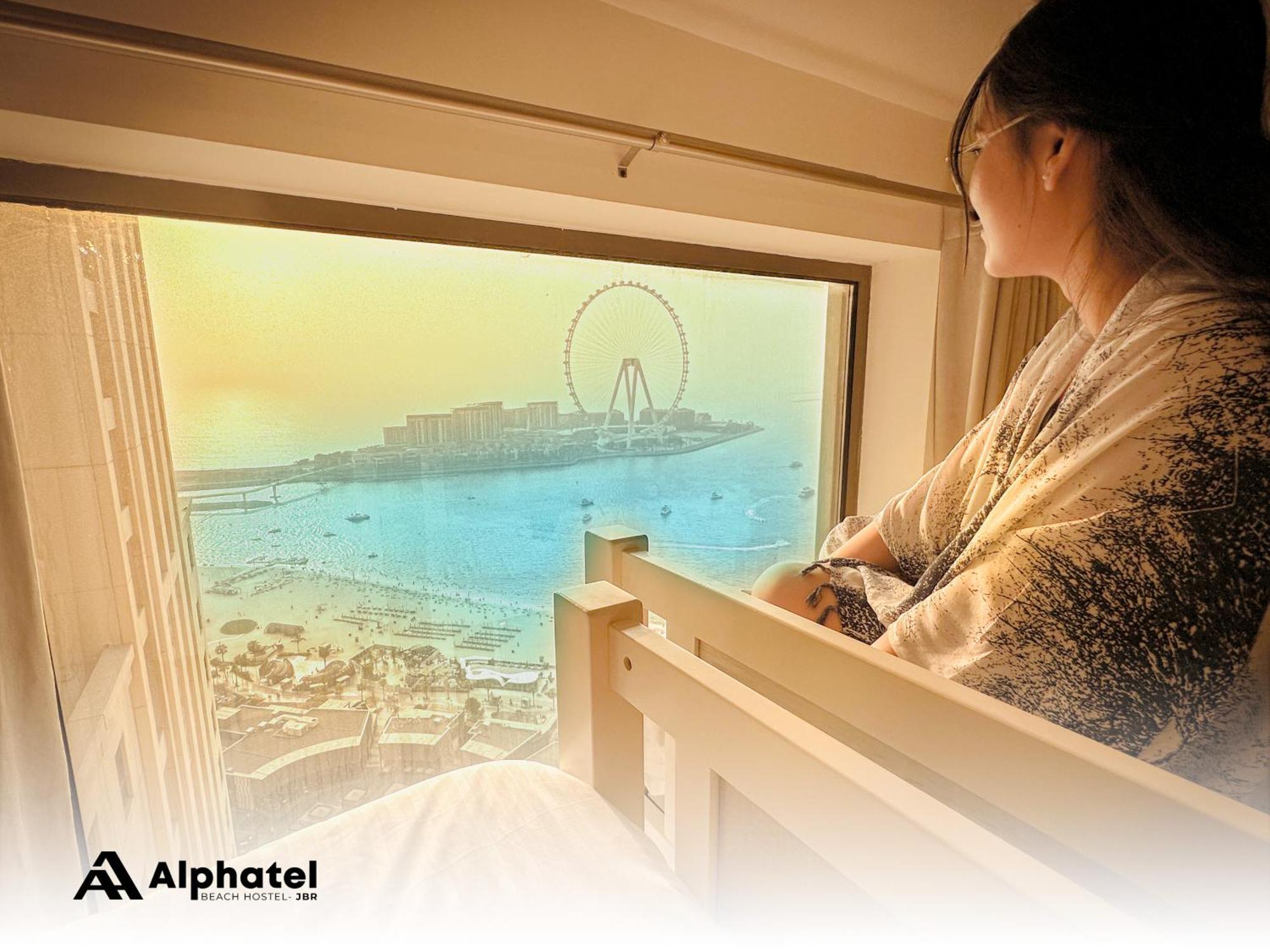 Хостел Alphatel Beach Jbr *